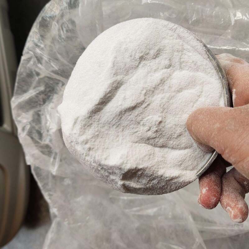 Μοριακό Βάρος 209.94 Κρυόλιθος Νατρίου Χημική Ένωση Αδιάλυτη στο Νερό Ιδανική για Βιομηχανικές Διεργασίες Παραγωγής